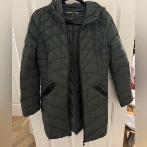 Bernardo Womens Quilted Puffer Jacket - Dark Green